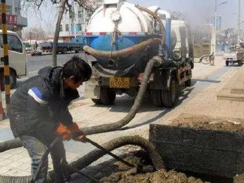 昆明五华莲花池正街专业24小时疏通下水道马桶地漏