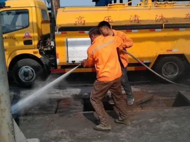 五华小西门一带马桶菜池疏通下水道高压清洗管道吸粪